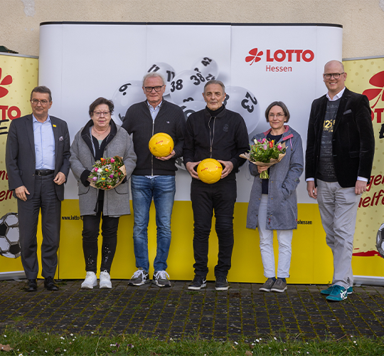 Lotto Elf gegen Traditionsmannschaft